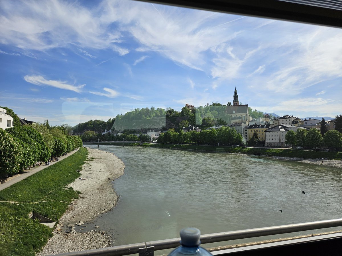 RiboldiJacopo's tweet photo. Just arrived in Salzburg, this #traintoEGU is passing so fast!
The landscape has become flatter and mountains are now far away... but green hills and nice villages keep good company from the window 🚈 https://t.co/ona7uv0Ae0