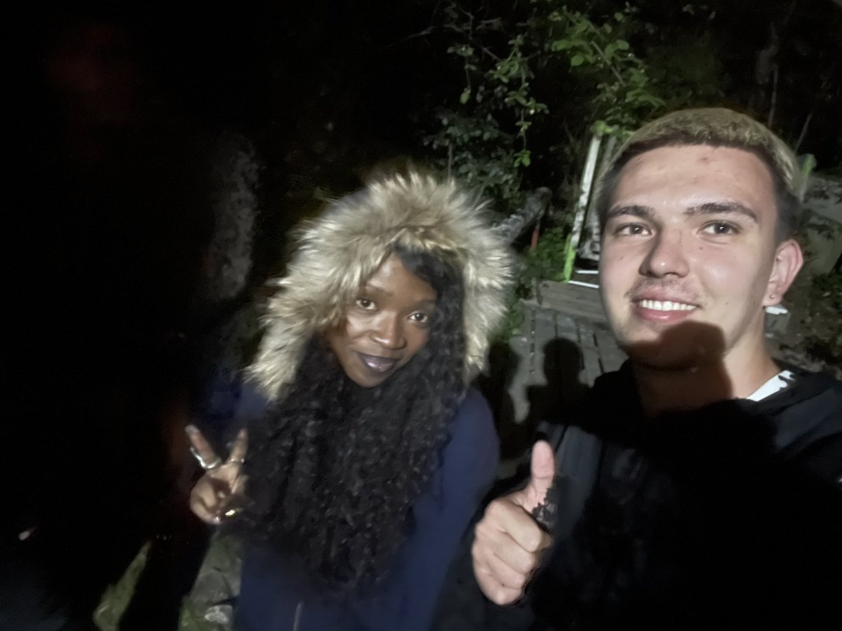 raphaelburgee's tweet image. J’ai ma photo avec Theodora