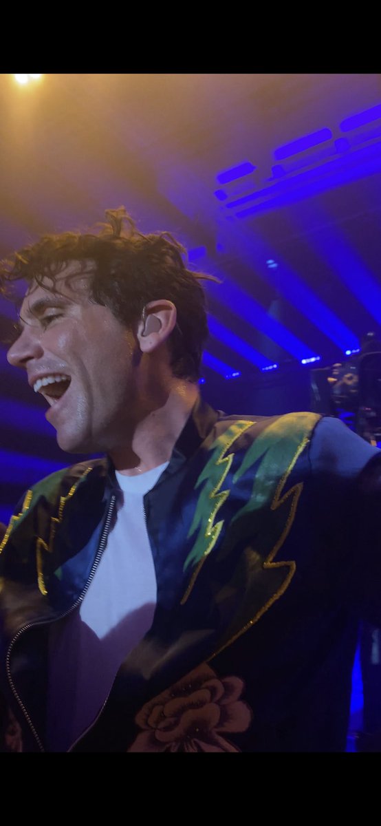 _adeliiine_'s tweet photo. Voir Mika heureux c’était si bien 🥺 https://t.co/PaWMC8TMMm