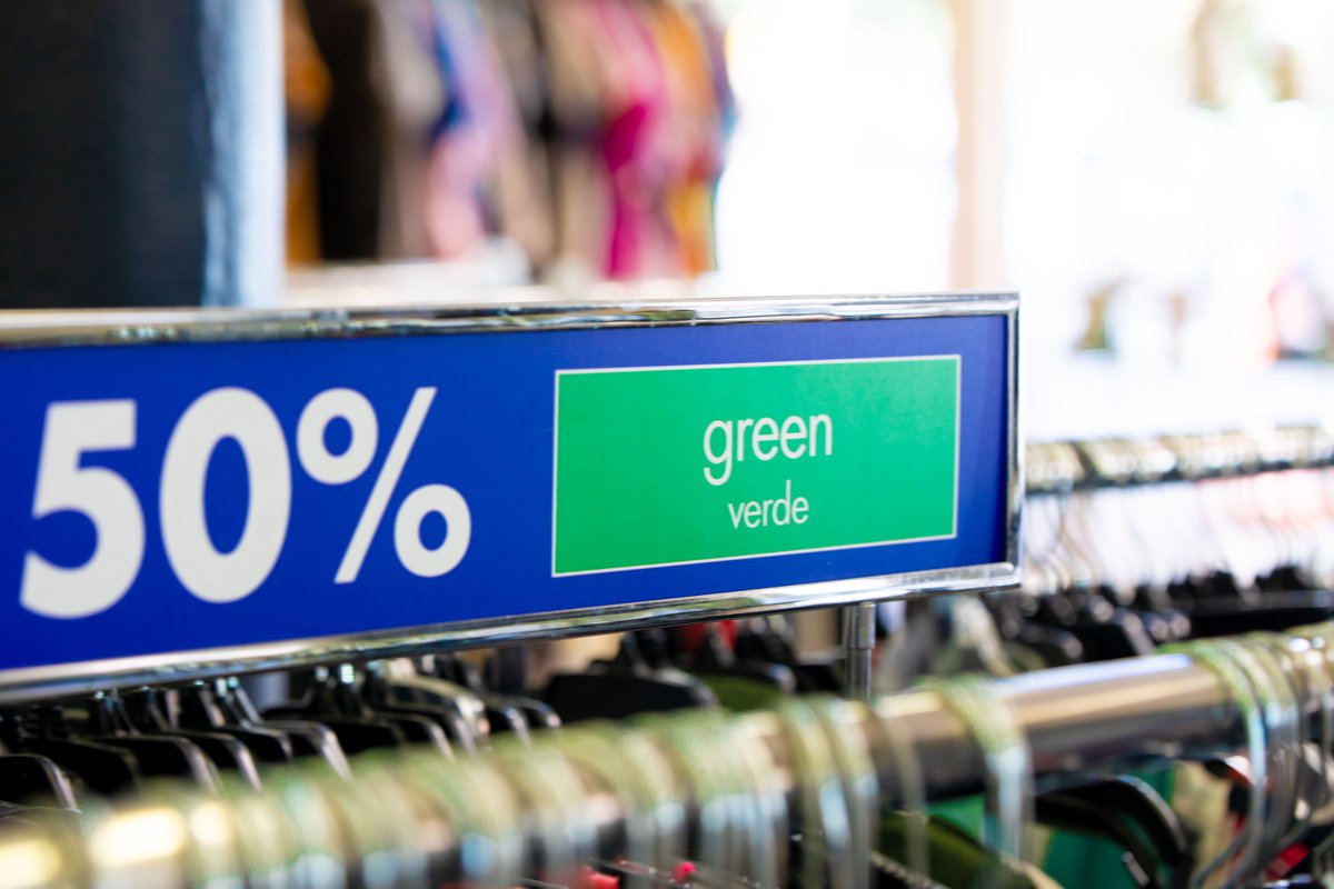 We've got our eyes on green! ❇️ The Color of the Week is 💚 GREEN! 💚 Shop all tags with green tags for 50% off! 🏷️ To find a Goodwill store near you, visit goodwillsa.org/locations. 👈 #Goodwill #GoodwillSanAntonio #GoodJobEveryone👍 #Thrifting