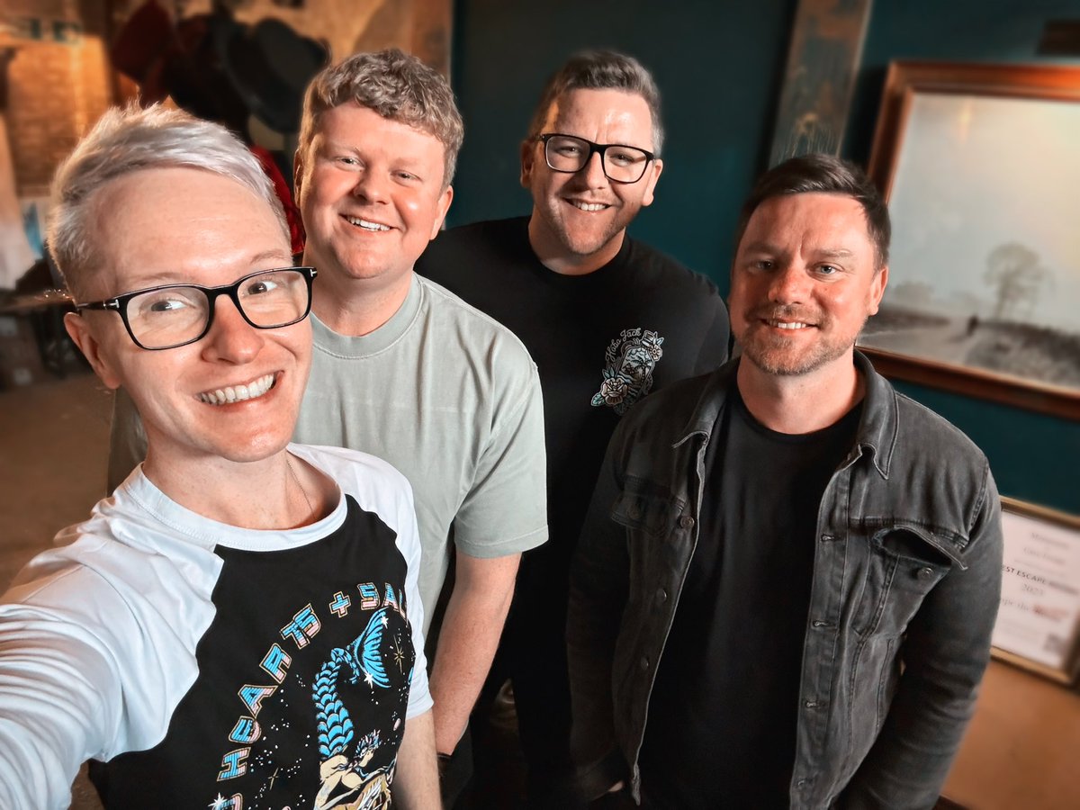 petermikeman's tweet image. The most incredible time at @CaveEscapeNotts! We managed to get out of our room in 59:58 - two seconds to spare. Talk about cutting it fine.