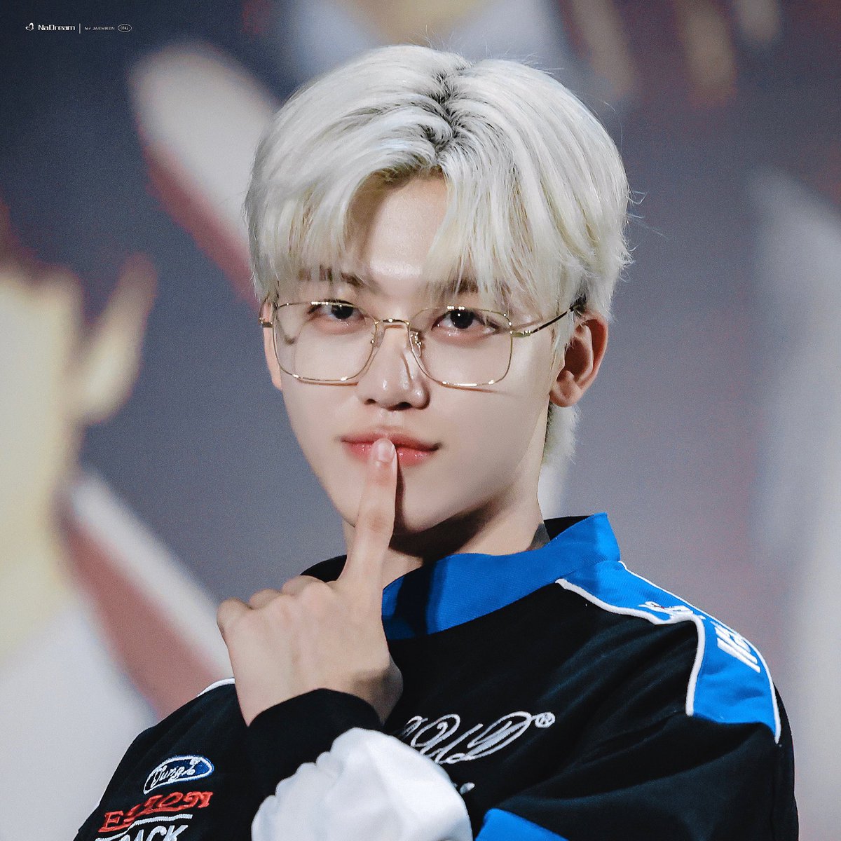 njmhae's tweet photo. save me racer jaemin with glasses SAVE ME https://t.co/Uuw6gbgEqP