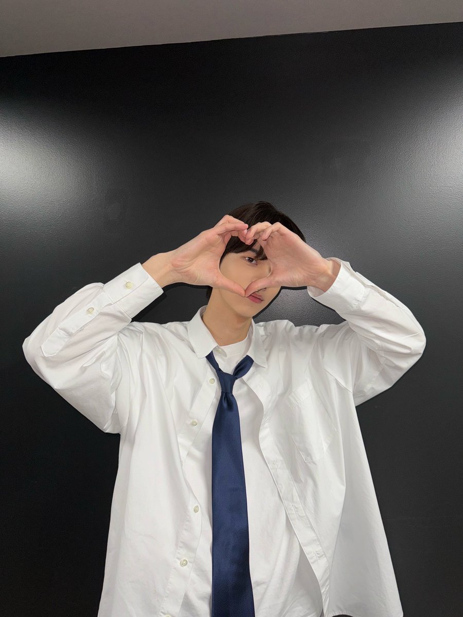 shinyuarchive's tweet photo. HEARTS FROM SHINYU 🫶🏻 https://t.co/LuH7d4eXUu