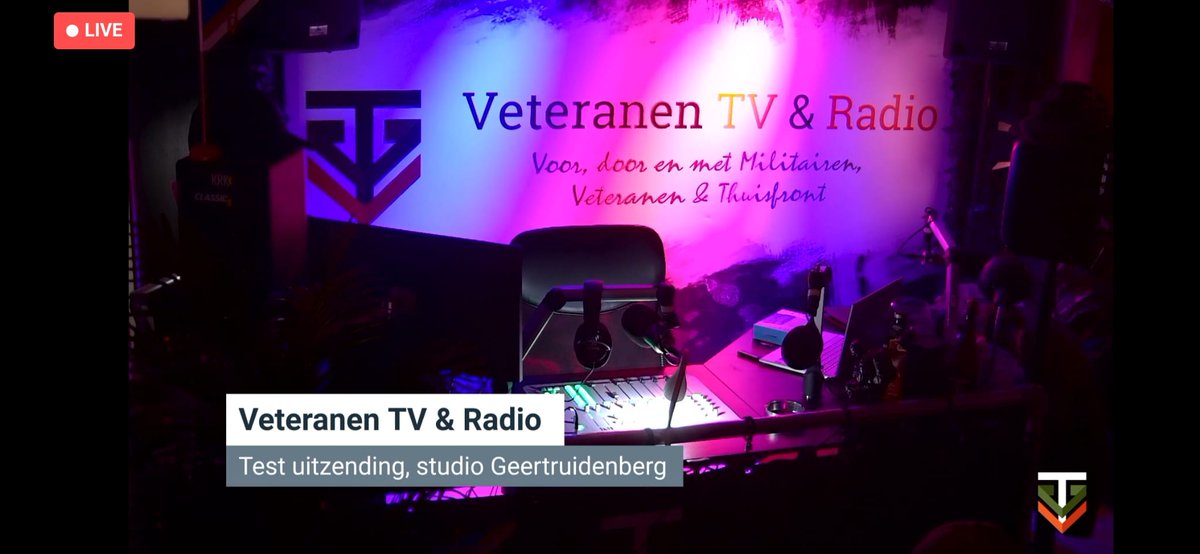 Luister jij al mee ? Veteranen Radio. Het enige station voor, door en met Nederlandse Militairen, Veteranen &amp; Thuisfront. 24 uur per dag, 7 dagen per week. Met veel muziek en het allerlaatste nieuws. #bfbs #afn #Veteran #nato