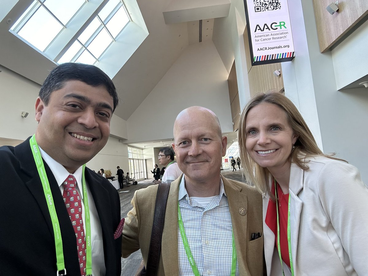 📍Such a delight to Chair the Plenary session at @AACR #AACR24 last week ✅AI at the Interface: Accelerating Evidence Generation, Advancing Disparities Research, & Improving Trial Design ✅Thanks to @AACR scientific meeting team for the vision for this session on AI. Thanks to…