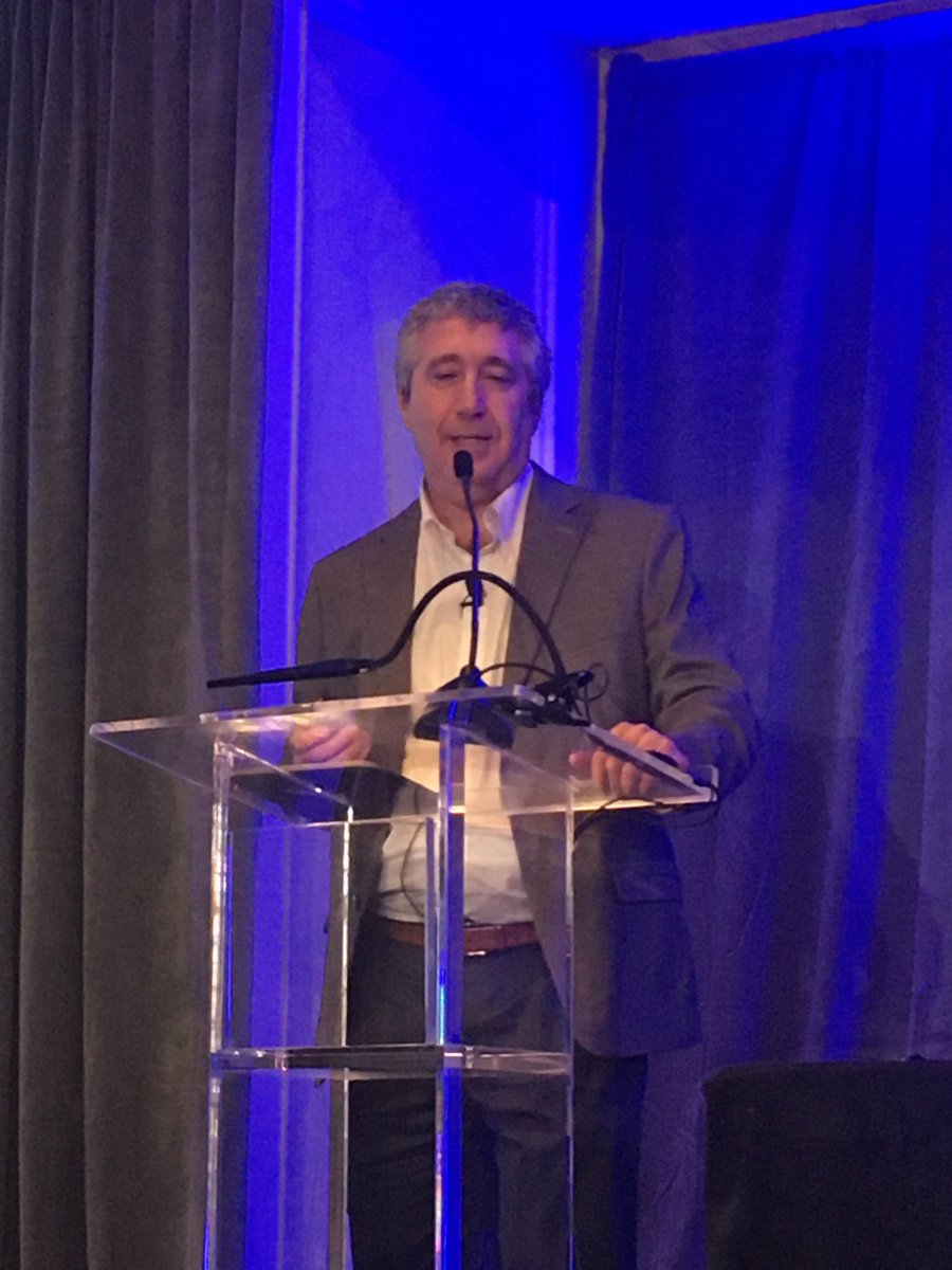 David Avigan debating in favor of CAR T-cells over bispecifics for treatment of patients with multiple myeloma at the 17th International Workshop on Multiple #Myeloma in Miami, Day 2.