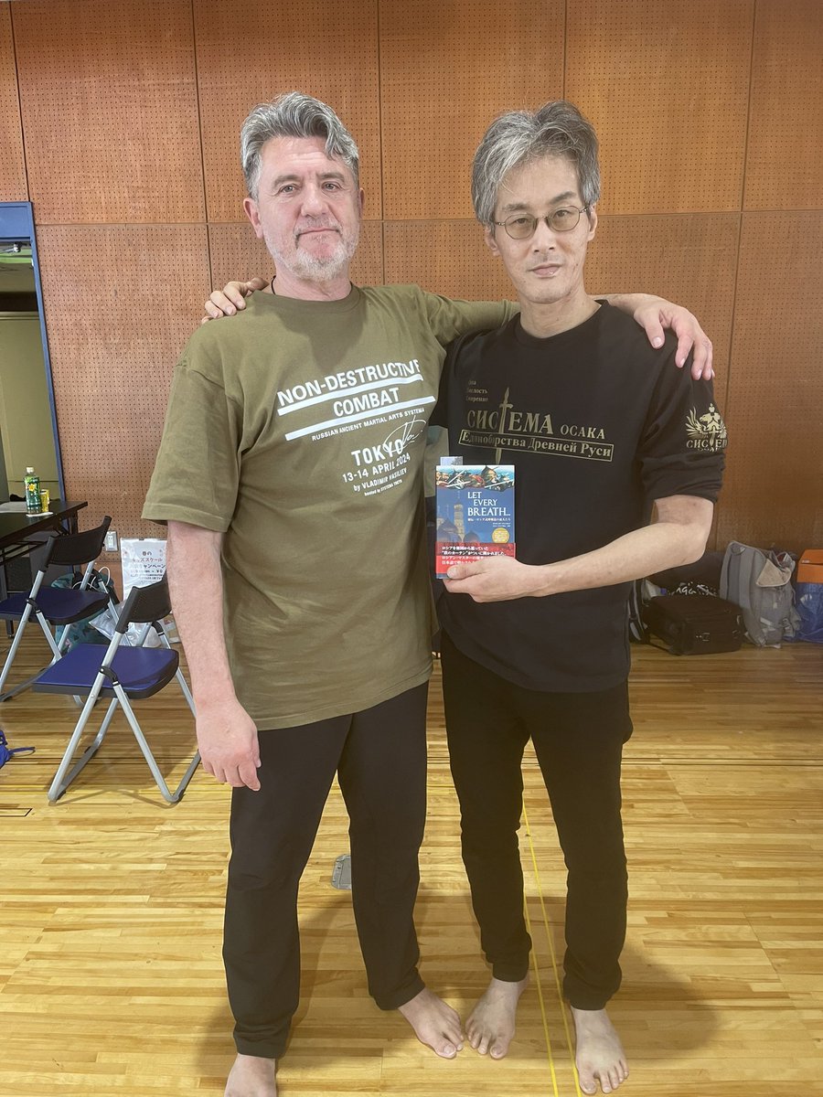 systemayamagata's tweet photo. #systema #システマ
#systemavasiliev
#systematokyo
#tokyoseminar2024
#nondistruction
今回も沢山の学びと気付きのセミナーでした。
システマ人口が少ない山形ですが、マイペースでも、人の感性が起こす面白さや不思議さがあるんだ。を伝えていけたらな、と思う2日間。
皆様、有難う御座いました。 https://t.co/75GvrRThac