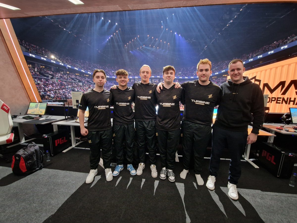 TRANSFER NEWS 📢 It's with heavy hearts that we must say goodbye to our 5 players and coach, as they have all been transfered to @GaiminGladiator as the organization enter the CS2 scene. Thanks for the memories guys, we will never forget! ❤️ @salazarCSGO @kraghenCS @PattiCSGO