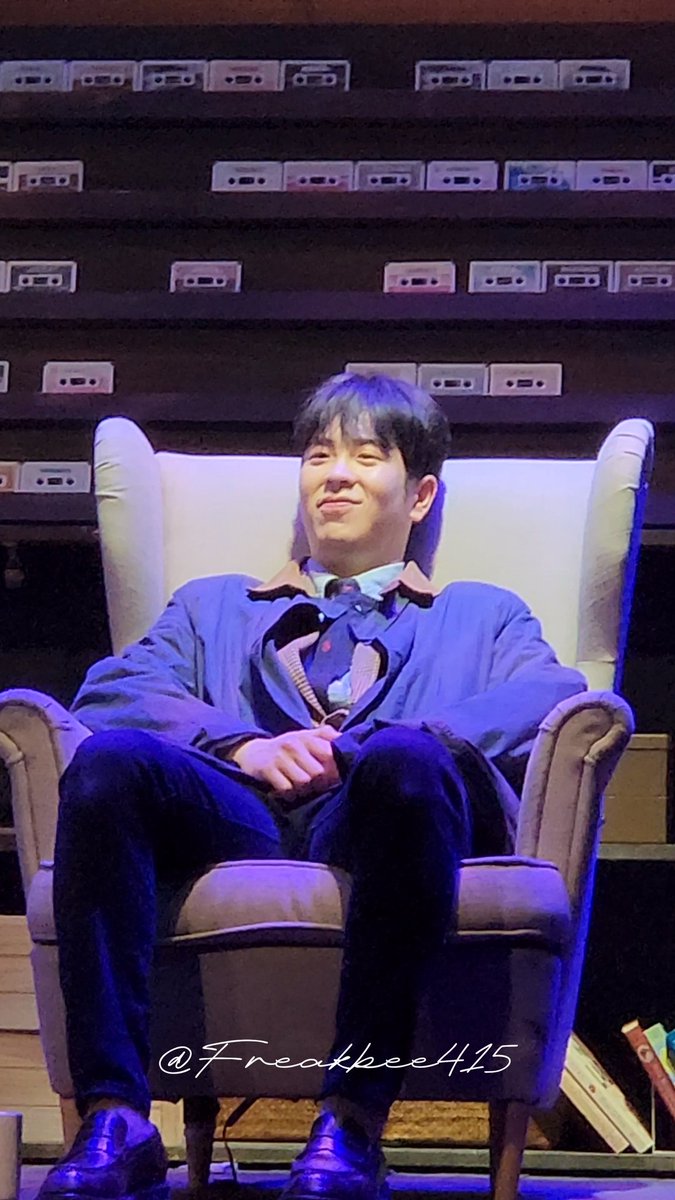 Freakbee415's tweet photo. 240414

장면 시연 이벤트
3장 '친구 기억' 주세요
너무 재밌게 본 장면인데 시연 이벤트 장면이라서 좋았습니당👍👍

극단소년 연극 <플레이백>
#표지훈 #피오 #극단소년 #플레이백 @company_boy5 https://t.co/3s95GZopeG