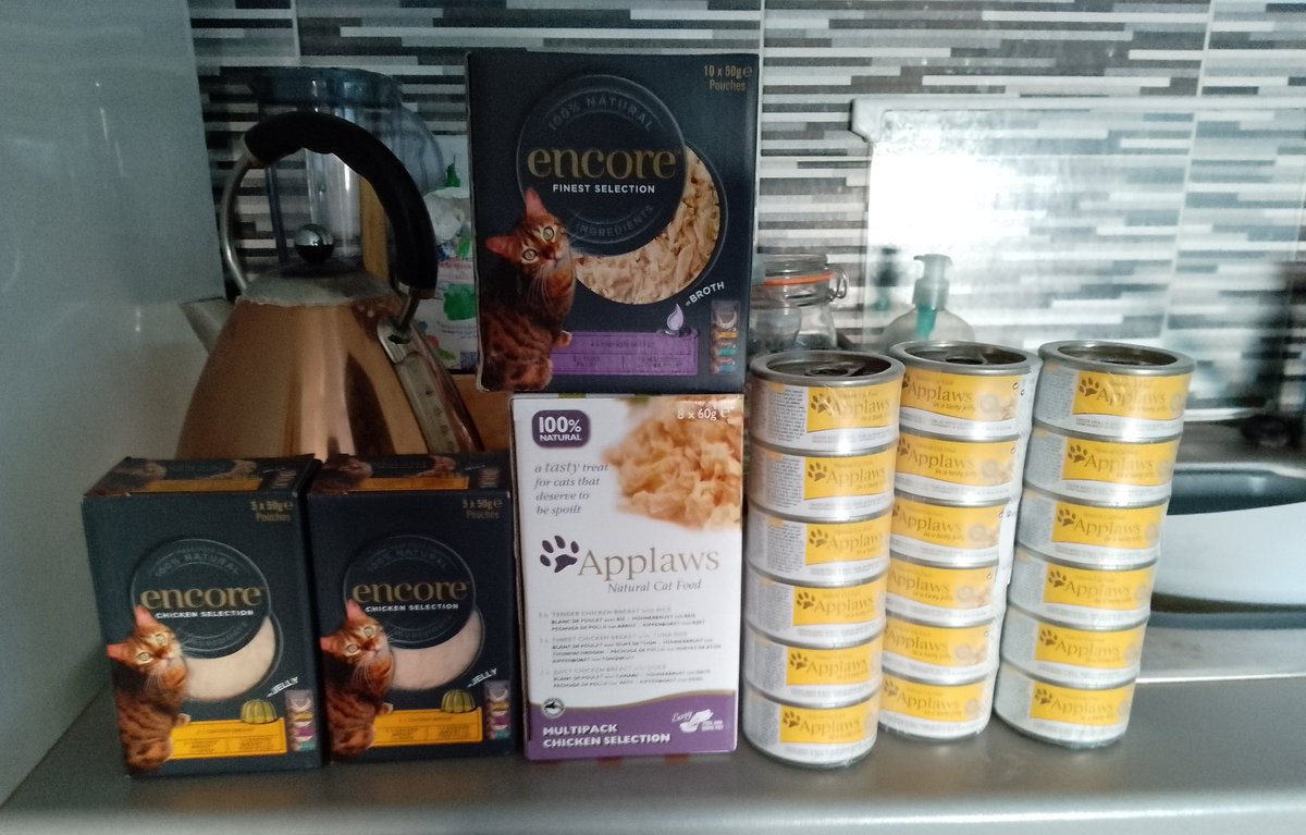 For paws living in the UK. Dad just bought me loads of discount cat food from Yorkshire Trading Company. They're selling Applaws 6 tins for £1.99 and encore multipacks for £1.