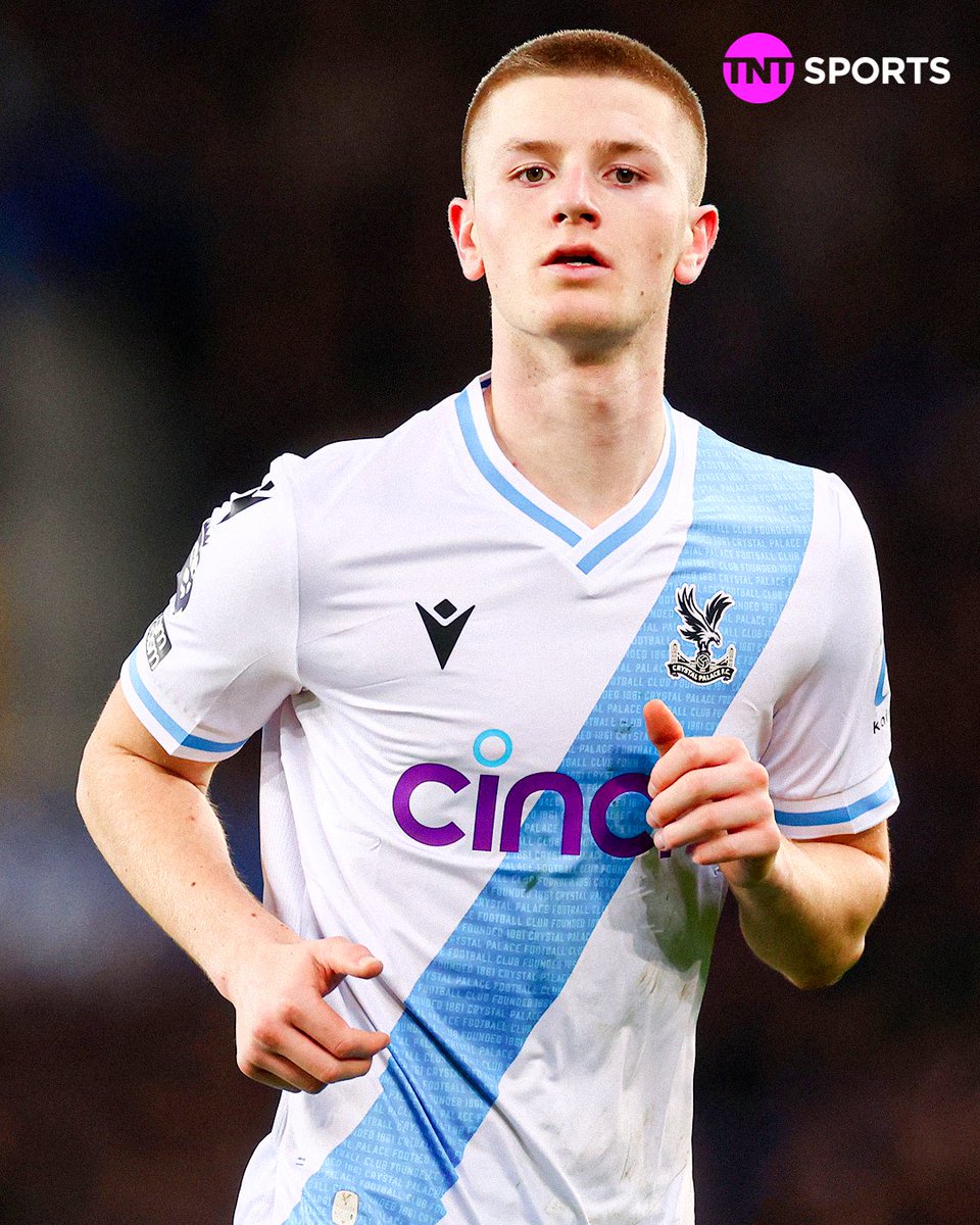 footballontnt's tweet photo. - 87% pass accuracy
- 1 chance created
- 8/10 duels won
- 3 clearances
- 1 interception
- 6 tackles

At just 20 years old, in his debut season, Adam Wharton drops a 𝐦𝐚𝐬𝐭𝐞𝐫𝐜𝐥𝐚𝐬𝐬 at Anfield! ✨ https://t.co/MCWlzFqW2j