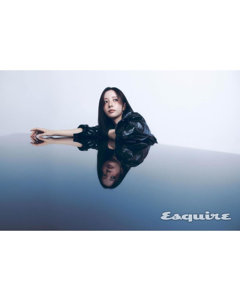bona_gallery's tweet photo. #Bona for Esquire Korea https://t.co/f5cSB2GctK