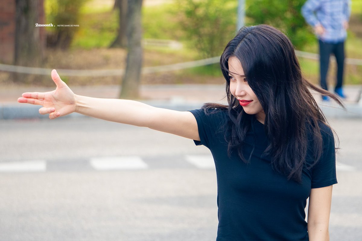 2moonthM's tweet photo. [📷] 240414 뮤지컬 노트르담드파리 커튼콜 퇴근길 - 대구 막공 #솔라 #SOLAR

https://t.co/lfq08cEQkz https://t.co/i6unxEWPKN