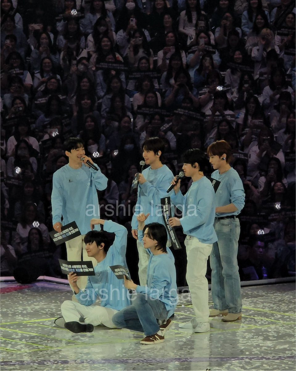 Arshiethromycin's tweet photo. @weareoneEXO IS HOME TALAGA

#EXO #ONE #ONEdaywithEXO
#2024EXOFanmeetingONE https://t.co/L7FK008yen