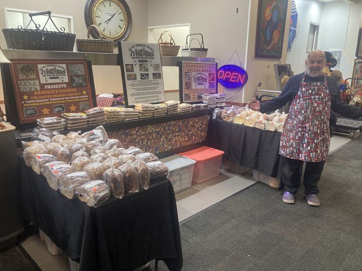 Homemade Bread By Jays Gouramaze Breads and Vintage Novelties At The Berwyn Indoor Vintage Market, 270 Swedesford Road, Berwyn, PA Every Sat & Sun, 9AM - 4PM. Free Parking & Free Admission!

Keep up to date at philafleamarkets.org
#PhilaFleaMarkets #Philadelphia #BerwynPA