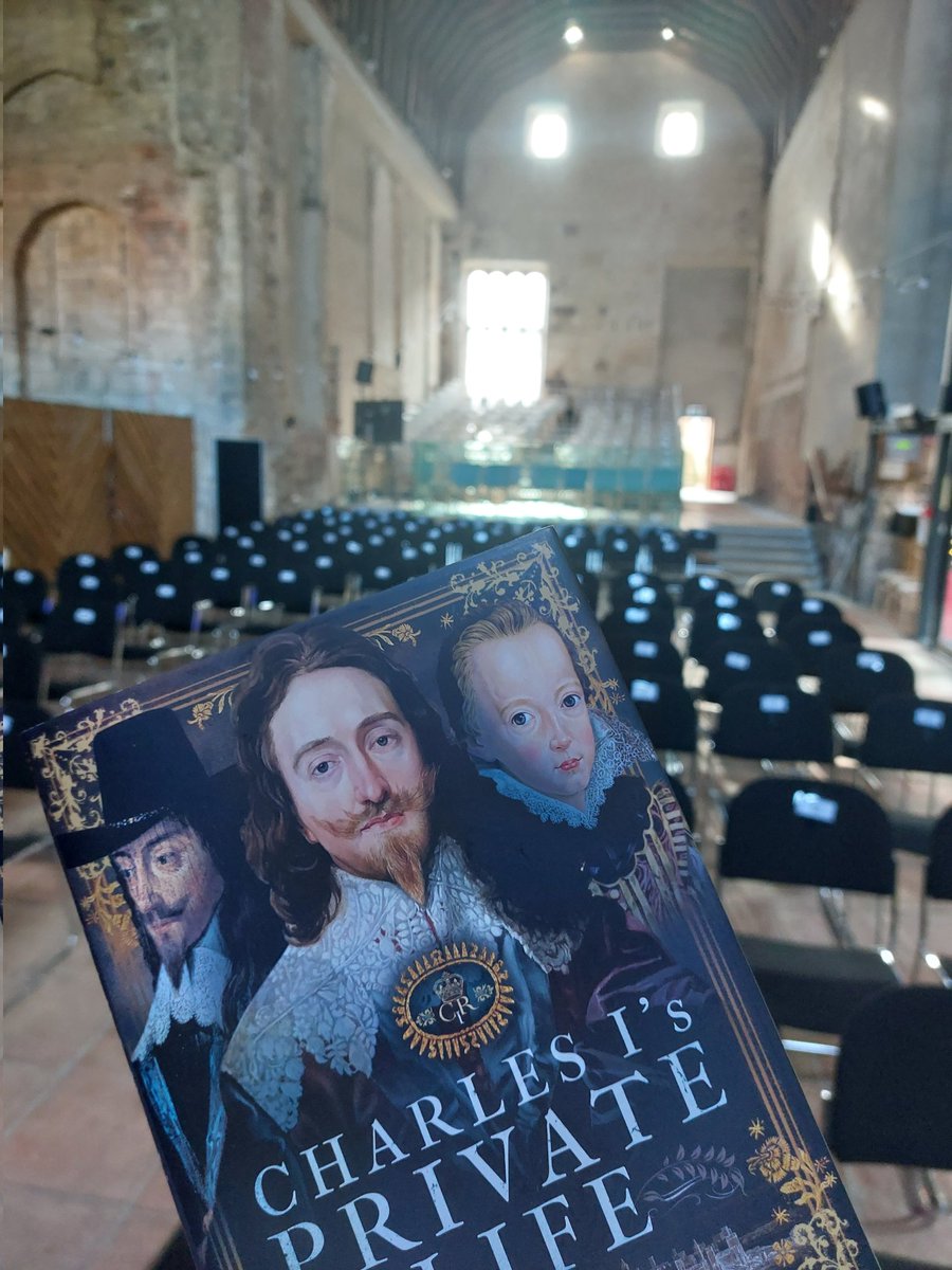 🧐 Signed some copies of 'Charles I's Private Life' for Waterstones at the Gloucester History Festival. With a special stamp to commemorate the event! @watergloucester @penswordbooks @GlosHistFest #17thCenturySunday