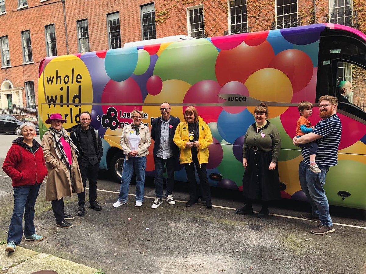 With @PForde123 in front of the bus are Mary Murphy @AlNolan @Eve_Mc_Donnell @padraig_kenny @sadhbhdevlin @d_ruddenwrites (and little Sam) and me! We are all delighted and thrilled to help and support Trish on the #wholewildworld Mizen to Malin trip!