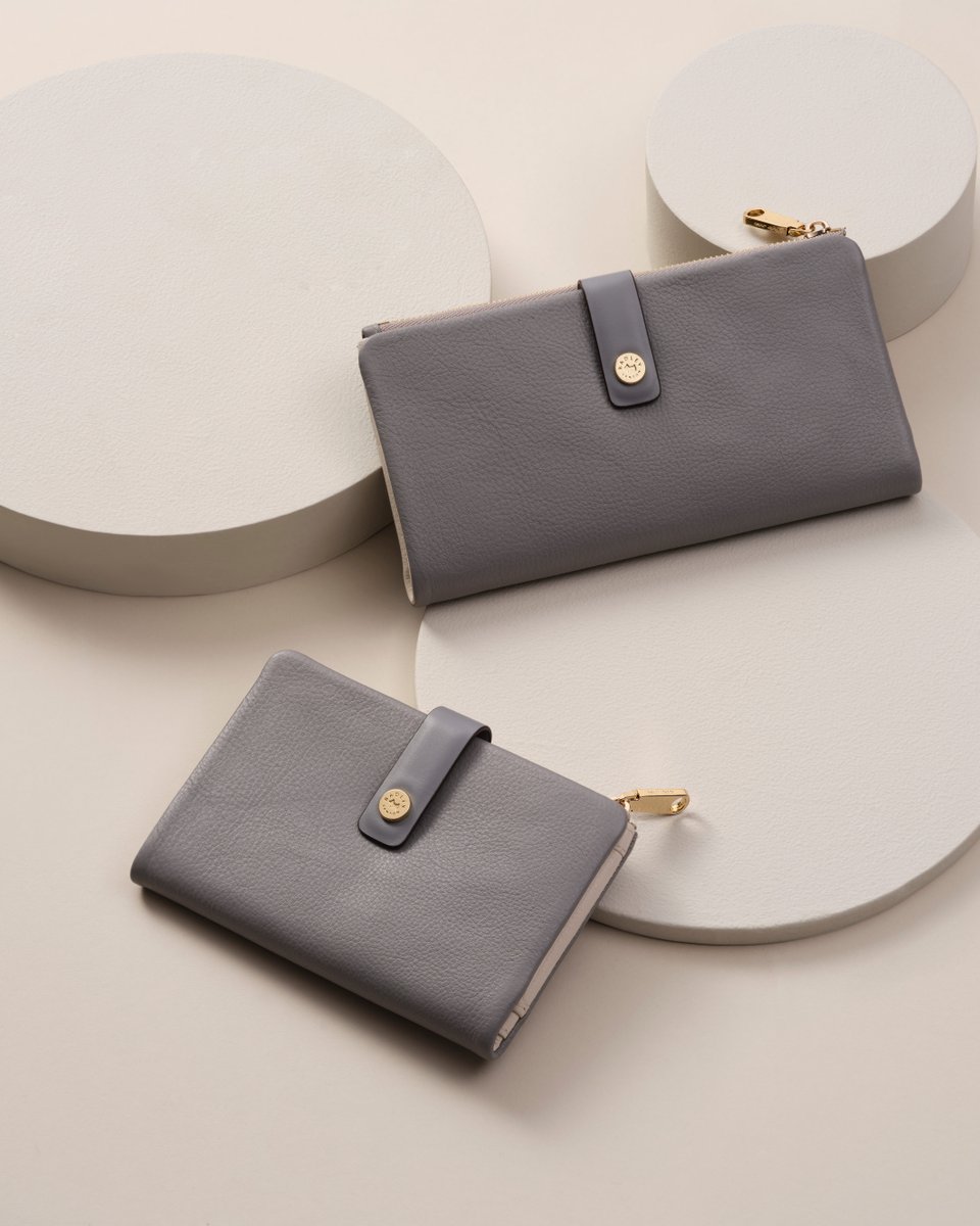 Feeling grey, but in a good way. That's us with our Larkswood 2.0 purses, the classic leather designs we'll use for years to come. bit.ly/43QUW6x