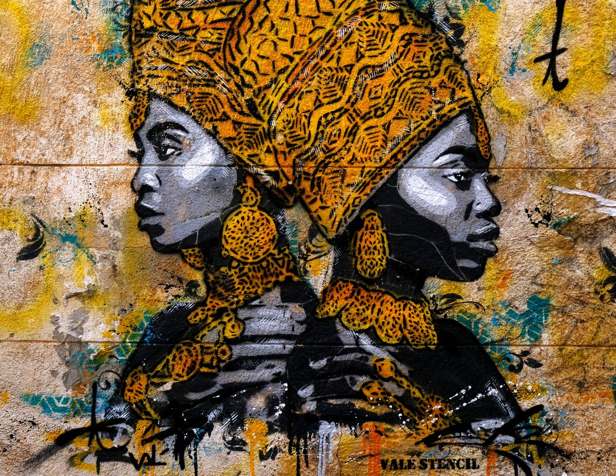 Proud (Marseille - France)

#photographie #photography #fotografia #Marseille #Massilia #streetart #fresque #queens #Africa #FujiXT20