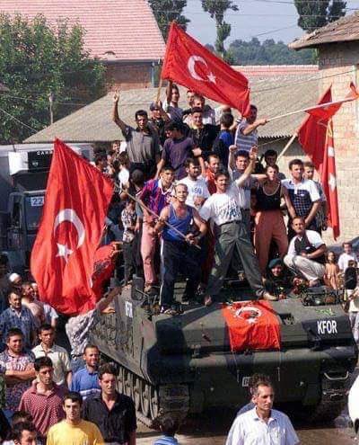 Turkish Army arrives in Kosovo, 1999.