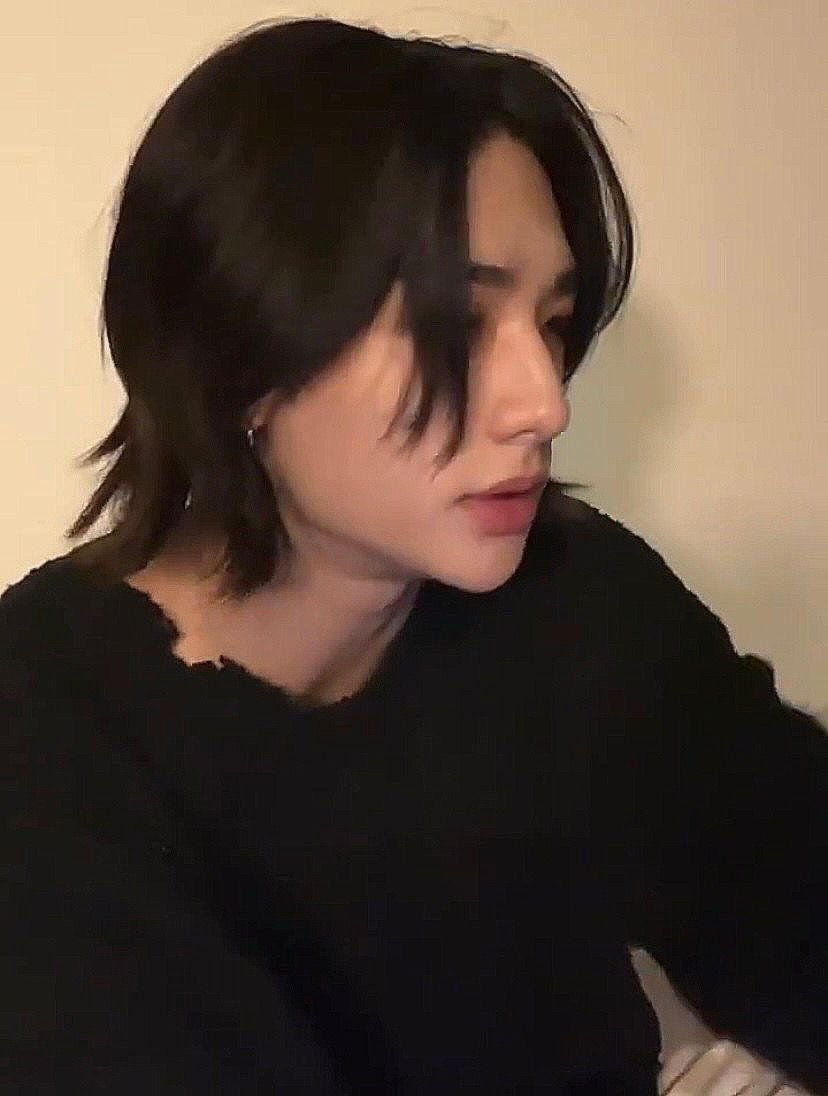 Good morning chat ! Feeling very sleepy but have a fun day ahead so need to suck it up. Any fun Sunday plans??