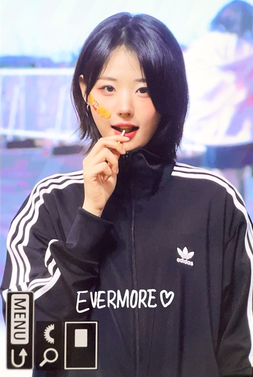 240414

#QWER #hina #히나 #냥뇽녕냥 #장나영
@hapycb https://t.co/NHUFylvV9n