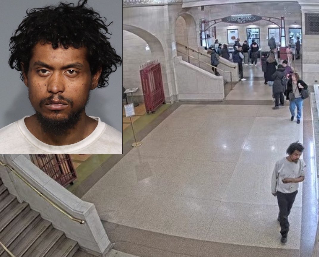libsoftiktok's tweet photo. This is Jean Carlos Zarzuela. He was arrested for randomly punching a 9-year-old girl in the face yesterday in NYC.

He was arrested on assault charges and released from jail WITHOUT BAIL just a FEW DAYS AGO. Now he hurt another innocent kid.

The result of progressive bail reform policies.