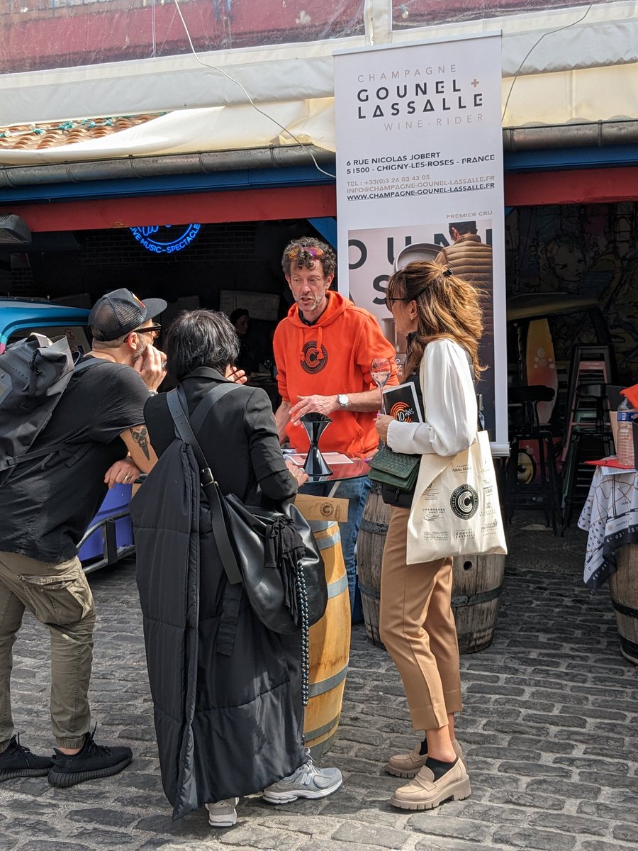 Organisation auj. de la journée de #degustation du #PrintempsdesChampagnes 2024 avec les joyeux #vignerons du #CercleChampagne 🍾 liés par leurs cuvées #sousbois 🤨
#champagnelover #champagnelife