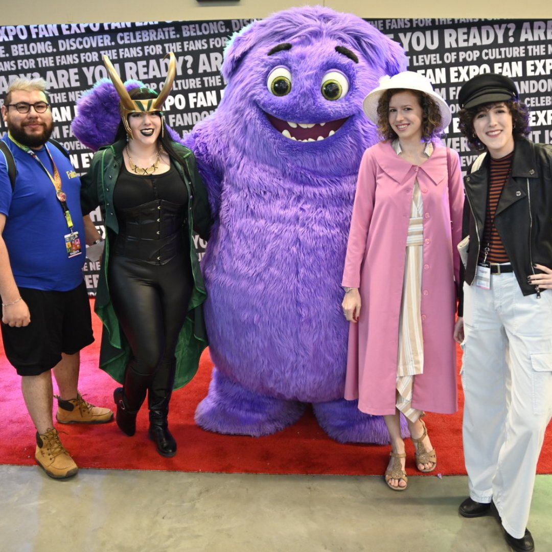 FANEXPOCLE's tweet photo. It's about the real and imaginary friends we made along the way 💙 Blue (from the upcoming movie, IF) met so many new friends at FAN EXPO Cleveland this morning.
#FANEXPOCleveland2024 #FXCL #FXCL24 #cleveland #ohio #cle #clevelandohio #IFMovie #ImaginaryFriends https://t.co/9Ge9GiClgD