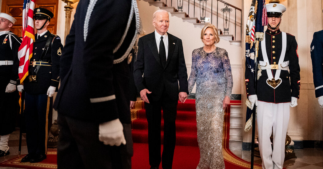 At the Japan State Dinner, Jill Biden Turns to Oscar de la Renta dlvr.it/T5VC4V v/ @NYTFashion
