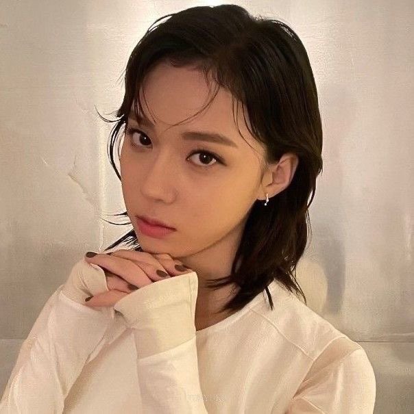 mjnjeongie's tweet image. do y&apos;all understand how much i like mj styled like this ...