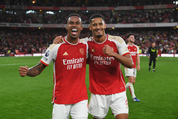 Saliba & Gabriel - Arsenal 🔴⚪️🔴 • 54 Games Together • 74% Win • 0.9 Conceded per 90 14 Matches where 1 of them has been missing: • 53% Win • 1.5 Conceded per 90 Shows Statistically that Salibas' injury last year could have decided the title...