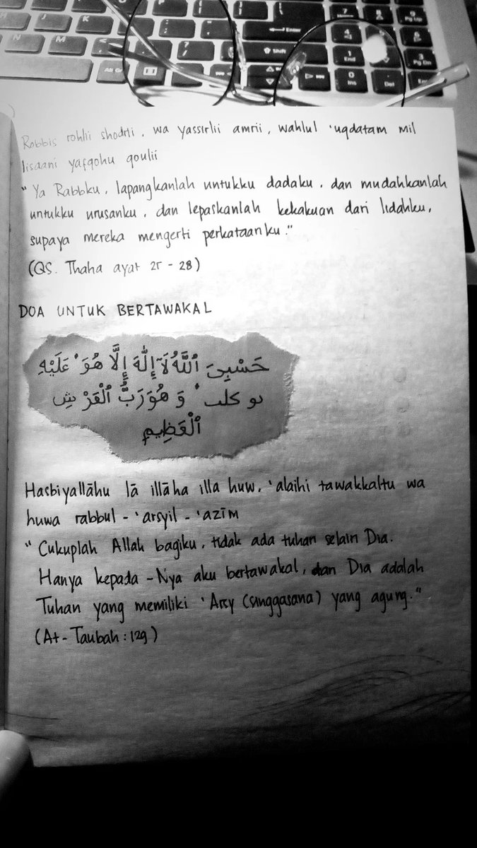 bluemoonweed_'s tweet photo. Peninggalan zaman UTBK🙏🏻 https://t.co/aBJEg7AcpI