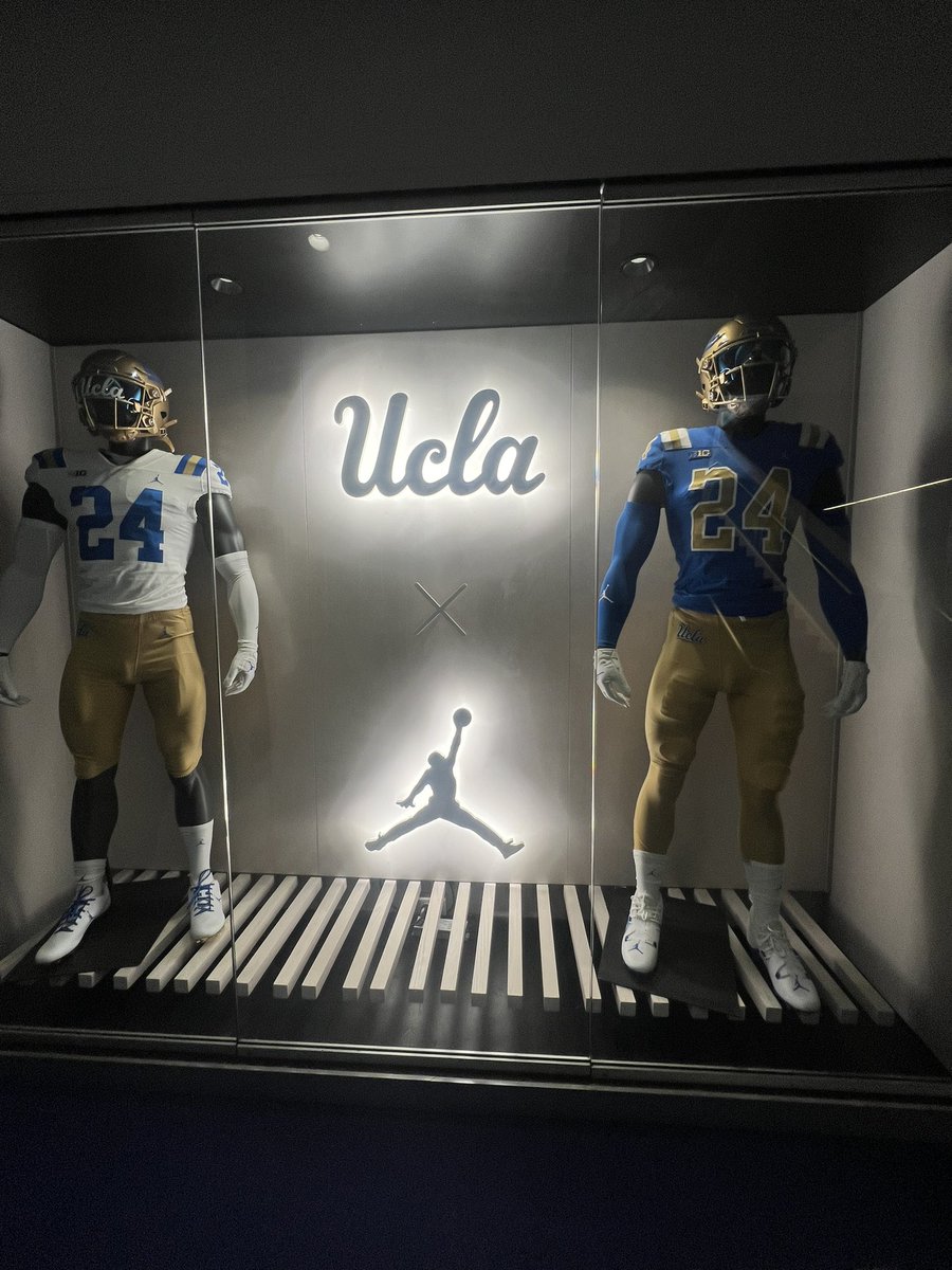 Viliamu Baker-Kline ’25 OL @ College of San Mateo tweet media