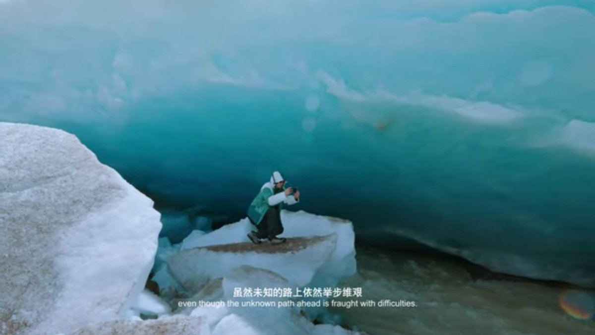 KiTi0504's tweet photo. Just finished watching Zhang Zhehan's #AugustDocumentary. Was too tired last night and wasn't able to watch it till the end. I have no words to describe what exactly I'm feeling and thinking right now. He is great! A hero... his own HERO.💙 
#ZhangZhehan
#张哲瀚八月 
#张哲瀚 https://t.co/usuj9bq3M7