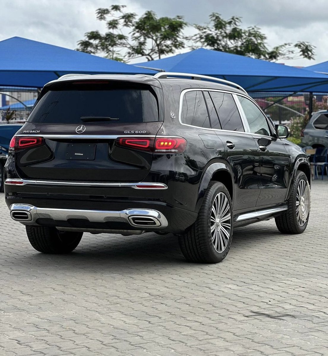 Brand New 2022 Mercedes Benz GLS 600 Maybach now available for sale 
Contact for details 📥
Send a DM or 
Call/WhatsApp: 09070116577 for inquiries and inspection