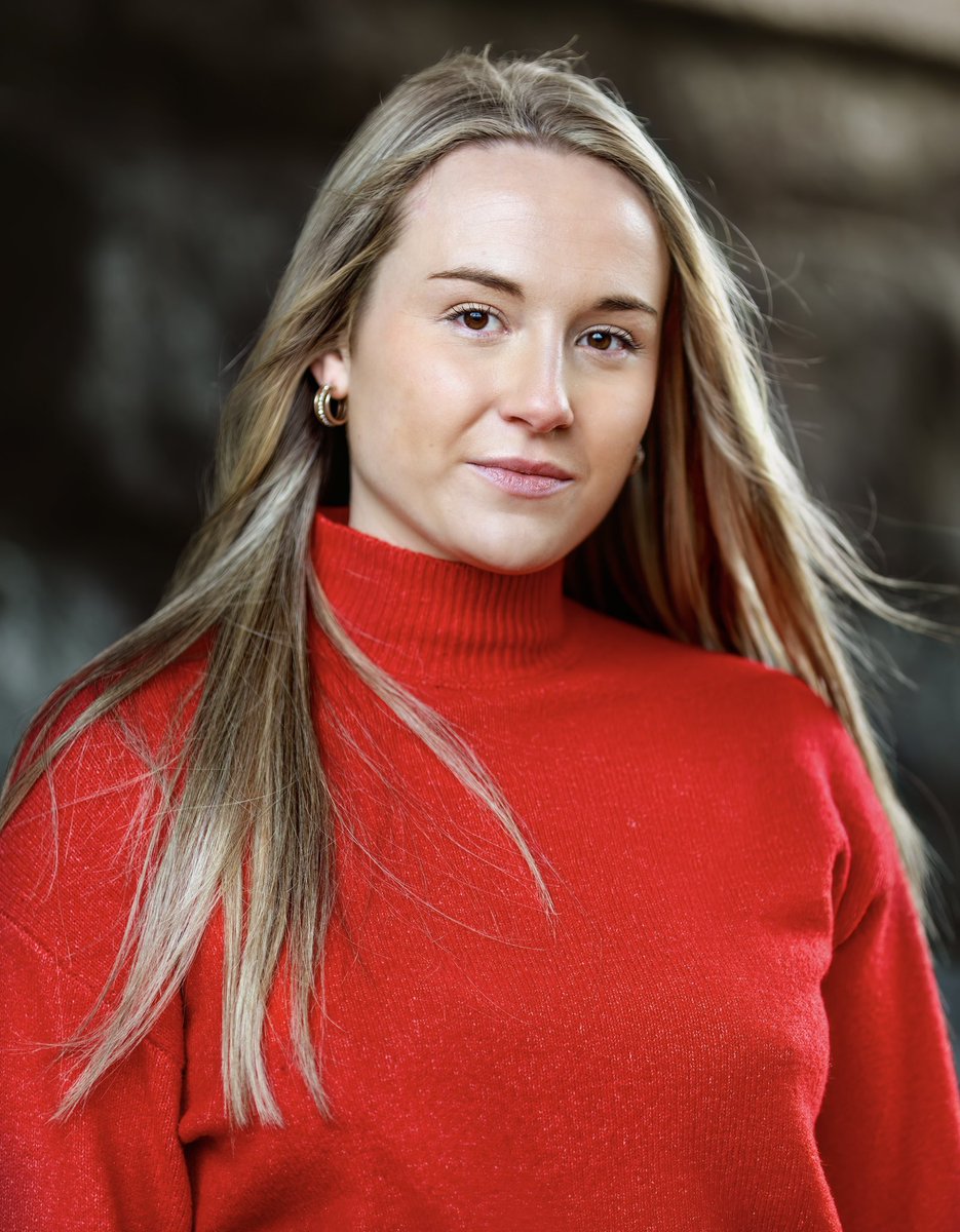 finch_elle's tweet photo. New headshots 📽️🎞️📸 https://t.co/1pPvnnjr5F