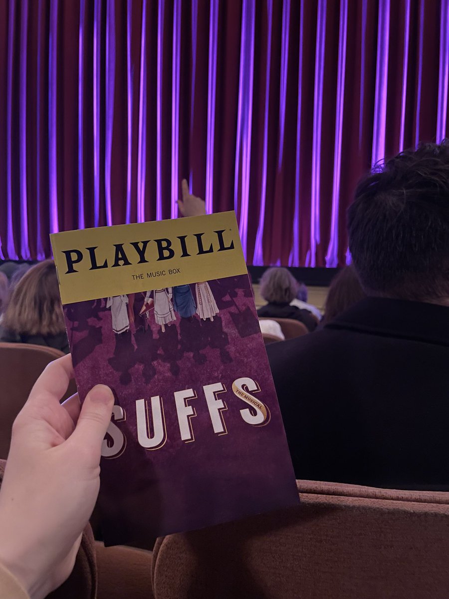 Woman is…one day late in posting her 2-show Saturday. Considering that both these musicals take place around the same time period, they make for a really great pairing.