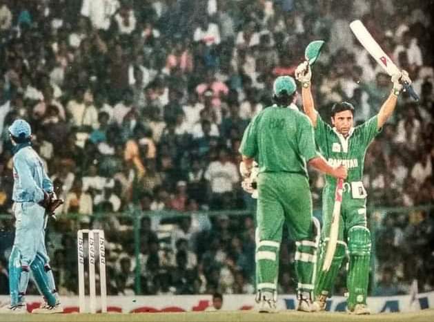 #History Golden moments Saeed Anwar, 194 🇵🇰 against India at the Chepauk Stadium 1997 ============== Common Sense Uncommon Success