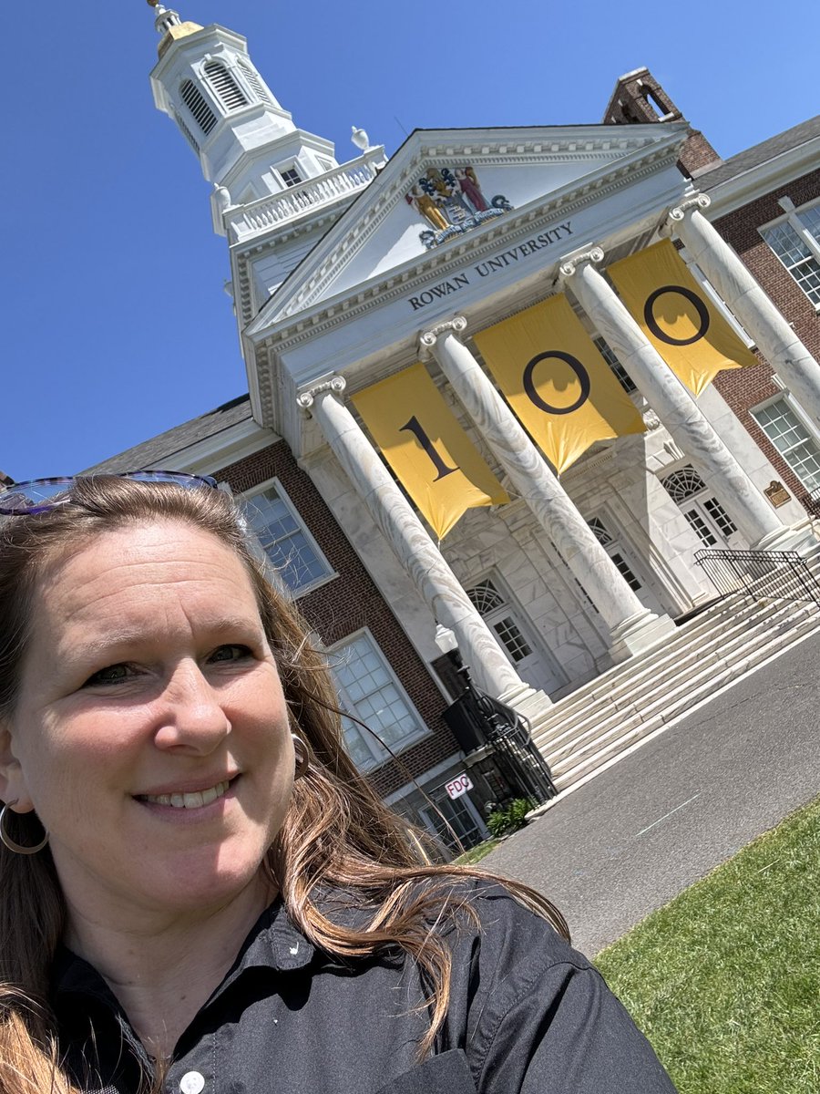 Beautiful day to walk around campus with my son! Will this be the one?! @RowanUniversity It brings back memories @RowanAlumni