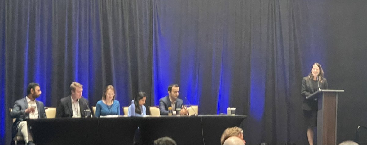 Star studded @utswcancer @MDAndersonNews panel for advanced #bladdercancer led by @SuzanneColeMD, including @OAlhalabiMD #MeghanHeberton @DocMattCampbell @ndesai2005 #AmishiShah #UTCGW24