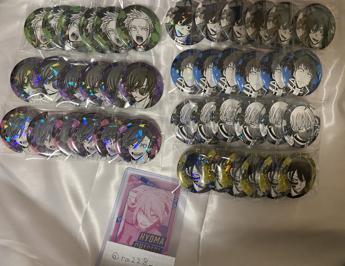 【交換 譲渡】
桃源暗鬼 pop up store マズル ロフト
ホログラム缶バッジ ホロ缶 vol.7 

譲 ▶︎ 無陀野 皇后崎 淀川 花魁坂  朽森
        ☆矢颪  ☆百鬼 各6

求 ▶︎ 一ノ瀬 (笑顔)

✔☆のみ讓渡可能 
✔大阪のみ手渡し可
検索からでもお声がけください🔎