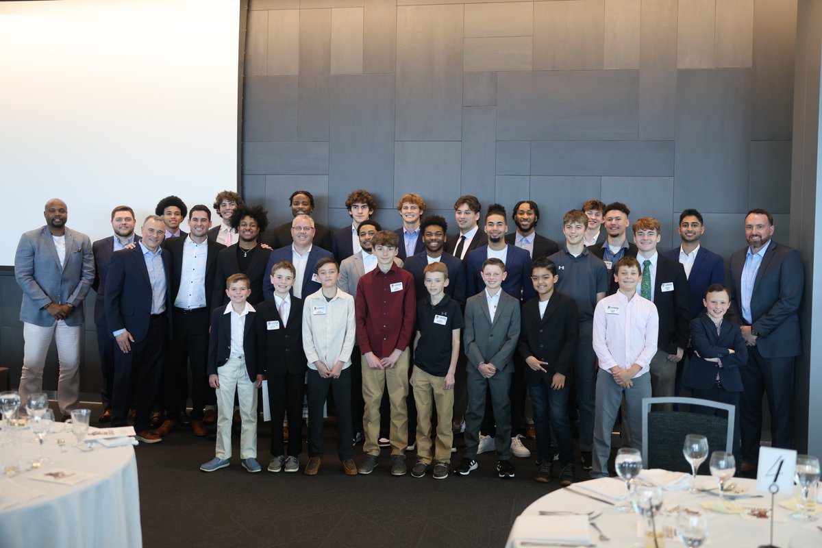 The 2023-24 Lehigh men's basketball banquet was a success! Congratulations to our award winners and graduating seniors and thank you to everyone who attended! #GoLehigh