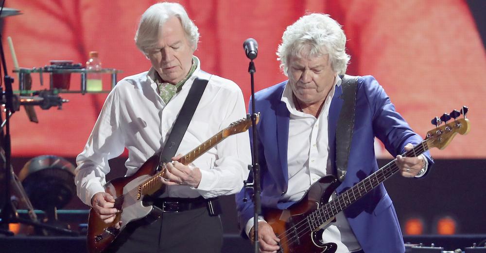 The Moody Blues' Overdue 2018 Rock Hall Induction #OTD Our recap: bestclassicbands.com/moody-blues-ro…