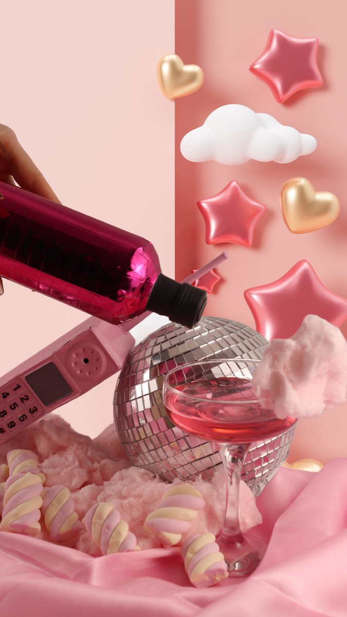 DeviseDrinks's tweet photo. Our ‘DeviseDisco’ collection is available to buy🪩✨🍸
Go to https://t.co/vdgeQTVlg1 to purchase the cocktail for you❤️‍🔥
Choose from the Blueberry &amp; Lemon gin🫐🍋
The Pink Candyfloss Vodka🍬
The Mango &amp; Pineapple rum🥭🍍🍹
The Coconut &amp; Lychee rum🥥🌴
#devisedrinks #cocktails https://t.co/modwMOVcYe