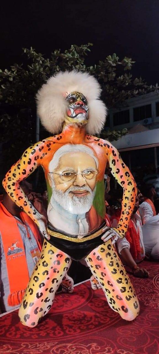 maheshkamath37's tweet photo. South India's BJP bastion Mangalore Dakshina Kannada welcomes Modiji with full glory.
Message is Loud & Clear.
#CaptainForDK
#AbkiBar400Par
@CaptBrijesh @narendramodi https://t.co/HxU3sXAJST