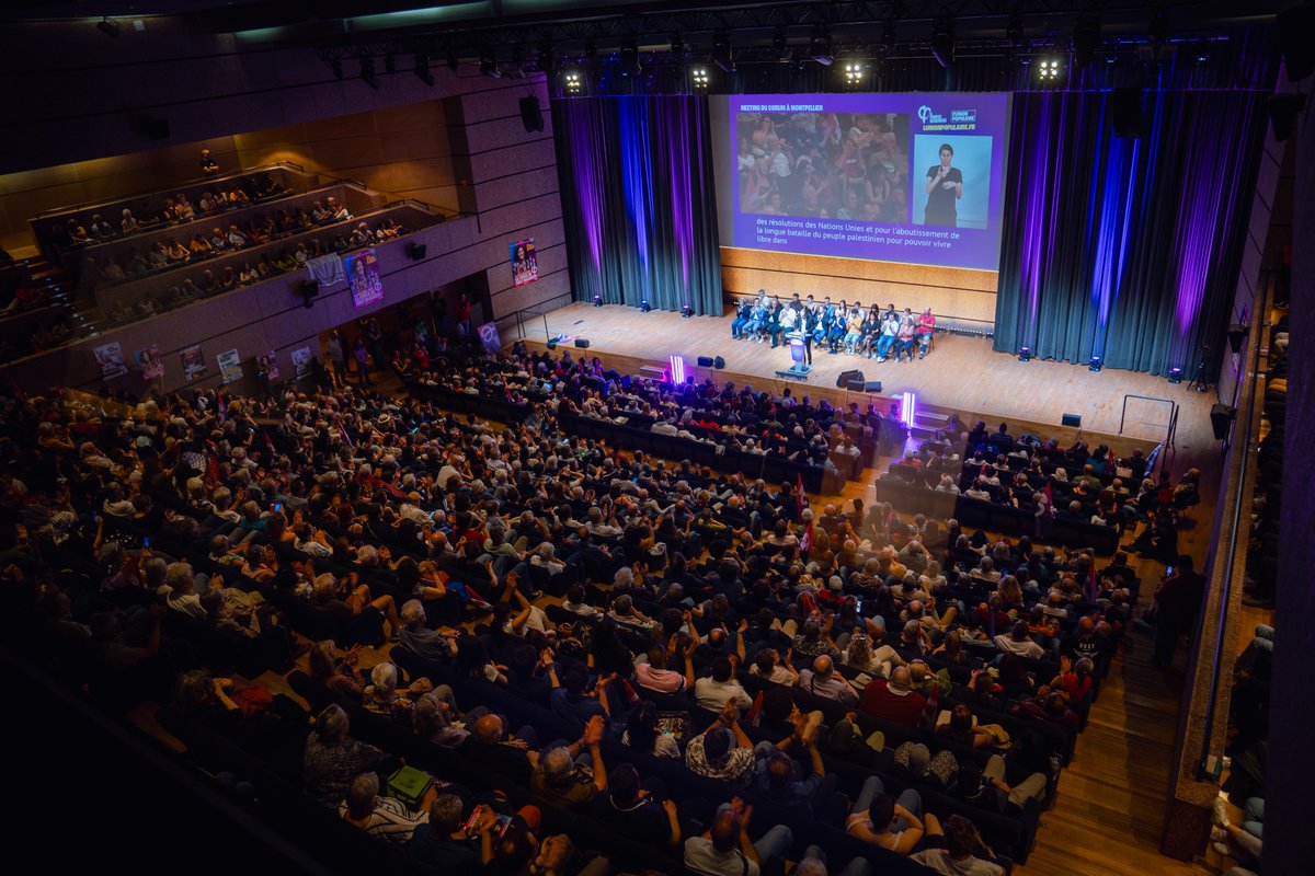 FranceInsoumise's tweet photo. 📸 Retour en images sur le meeting de Montpellier.

Nous étions 1000, aujourd'hui pour le meeting de l'Union populaire en présence de @ManonAubryFr, @mbompard, @RimaHas et @smith51_a. 

Retrouvez le meeting en replay : https://t.co/LdgHrip0tP

#UnionPopulaire https://t.co/cRKmty3CKe