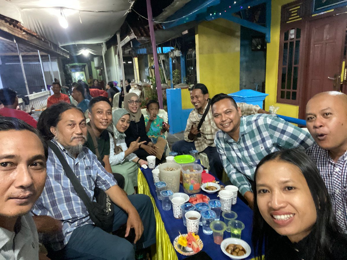 Reuni tipisan #gamsemarang #orijingan #serdadupantura #vespaholic