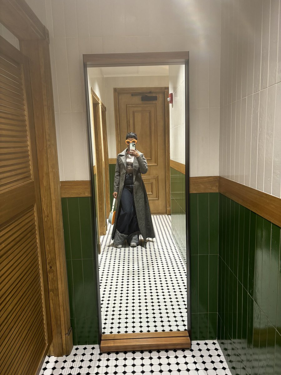 iamtonilorice's tweet image. #Fashionmom