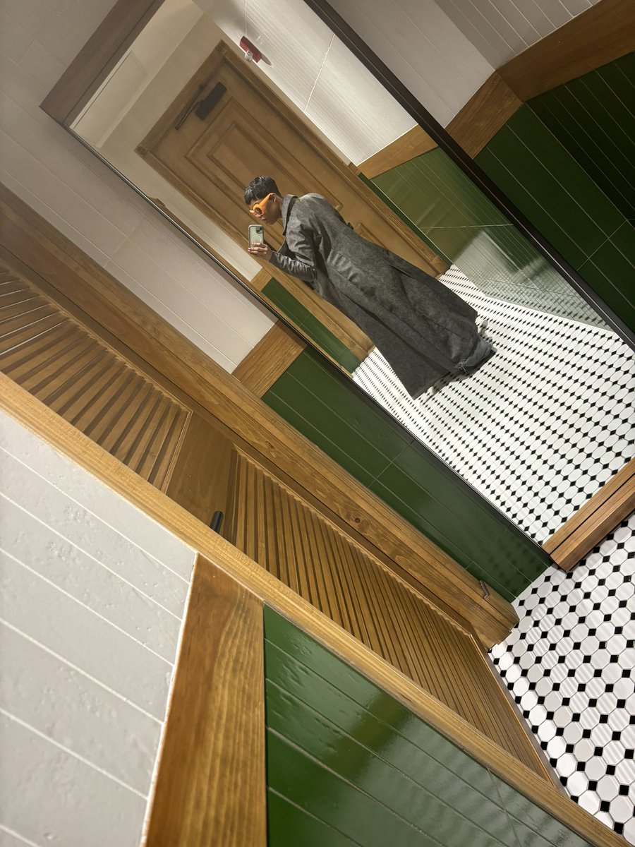 iamtonilorice's tweet image. #Fashionmom